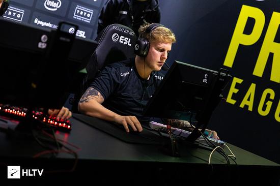 虚空卡莎最强出装与大龙打法解析